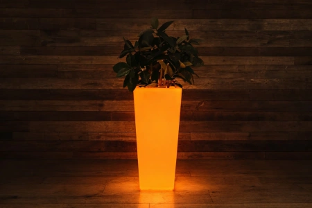 Светящееся LED кашпо-конус Flow XL 220V RGB Accum