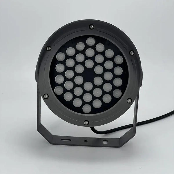 Компактный светодиодный прожектор, G5636 LED 36W 15°