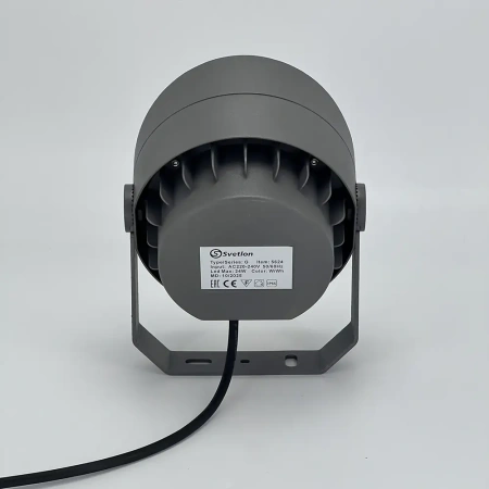 Компактный светодиодный прожектор, G5624 LED 24W 15° 