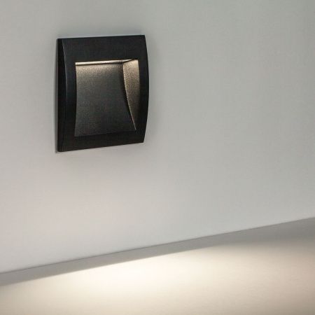 383674 Светильник ESTRA LED 5W 250LM 120G ЧЕРНЫЙ 4000K IP55