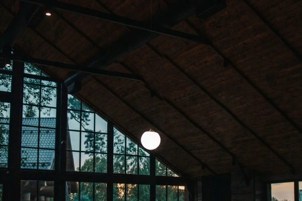Подвесной шар-светильник Moonlight 220V 20 см white
