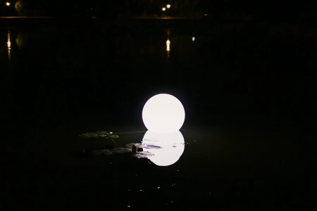Плавающий шар-светильник Moonlight 40 см RGB Accum