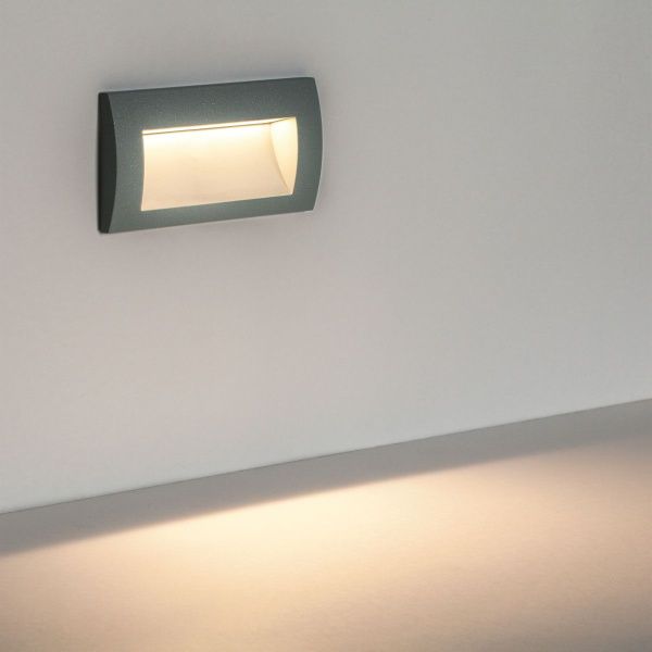 383592 Светильник ESTRA LED 5W 200LM 120G СЕРЫЙ 3000K IP55