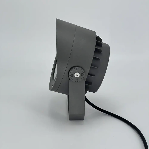 Компактный светодиодный прожектор, G5624 LED 24W 15° 